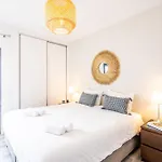 Апартаменты Sol E Mar T3 - By Smarthomes Сан-Мартинью-ду-Порту